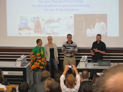 Preis der Fachschaft Chemie für herausragendes Engagement in der Lehre 2011 an Dr. Jan Dirksen