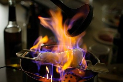 Weihnachtsfeier 2014 - Feuerzangenbowle